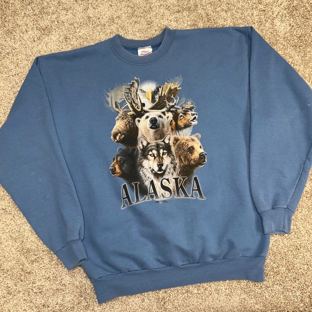 Vintage Alaska Animal Crewneck Sweatshirt Men Size Large Wolf Bear Elk Hanes